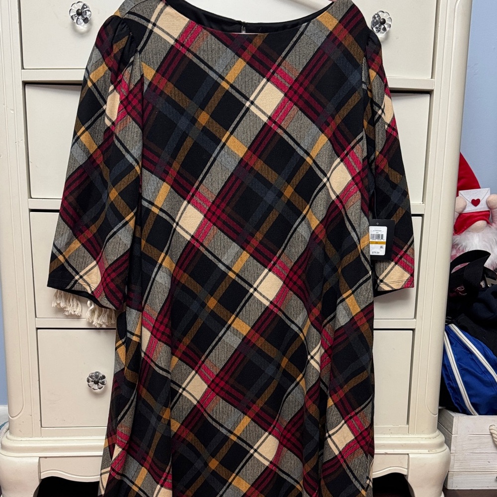 JH Plaid Dress with Red and Black Pattern